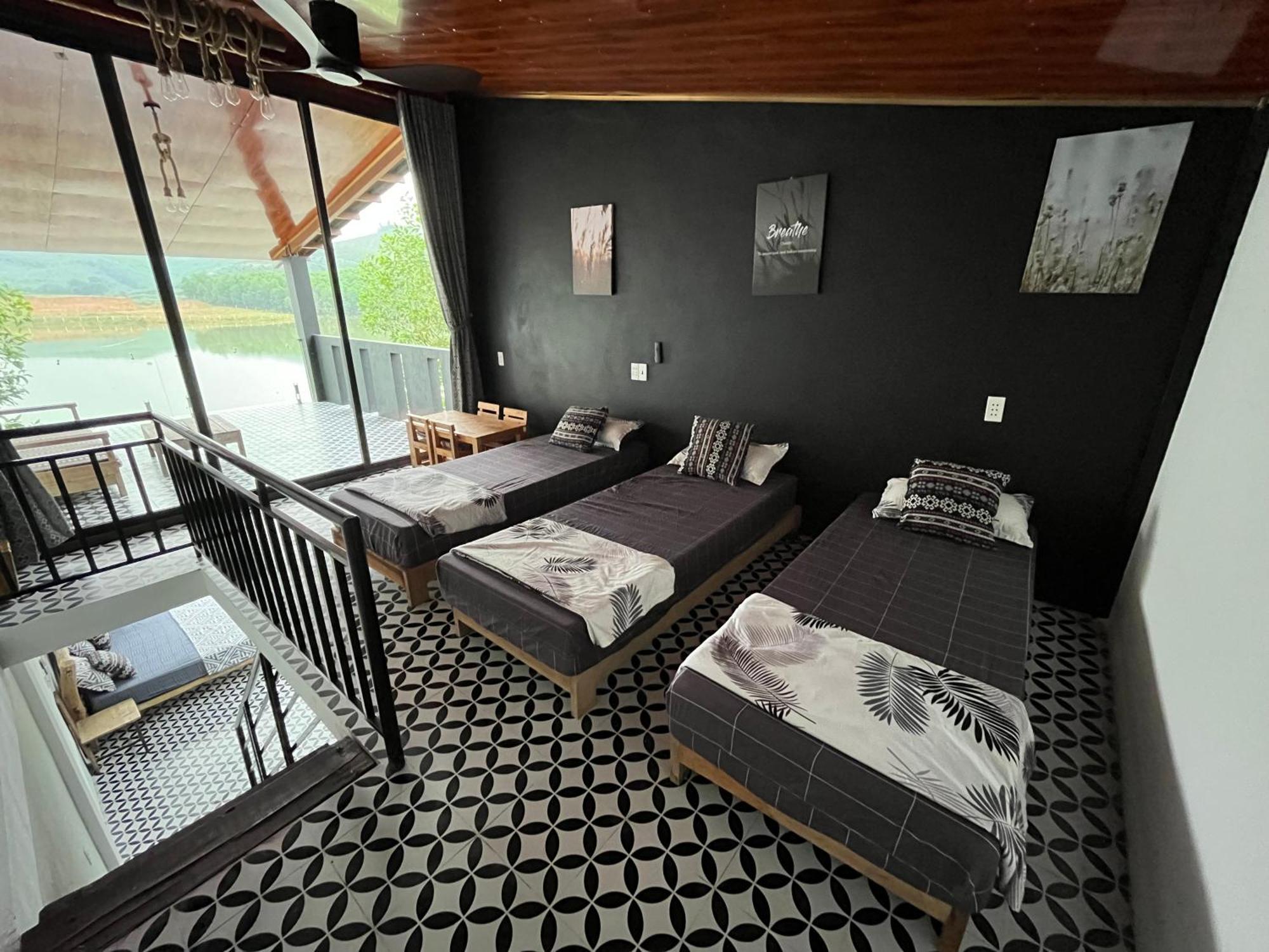 Nguyen Shack Retreat Resort Фонгня Экстерьер фото